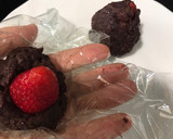Foto del paso 4 de la receta: Ichigo Daifuku (いちご大福)