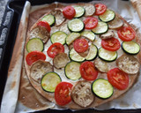 Foto del paso 9 de la receta: Pizza sin gluten o normal con queso y verduras