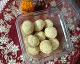 A picture of step 7 of Peanut Laddoo.