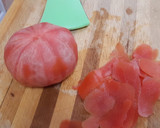 Foto del paso 2 de la receta: Bocadillo de anchoas y tomate