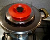 Foto del passaggio 3 della ricetta Risotto con zucchina genovese e gamberetti