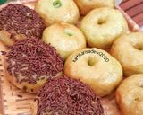 Foto langkah ke 7 dari resep 68. Donat Pandan Lembut.