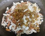 A picture of step 6 of Punjabi Pinni.