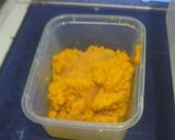 Foto langkah ke 2 dari resep Buncis Wortel Ayam Cincang Bumbu Kuning.