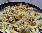 Foto del paso 5 de la receta: Salteado🍛🍲🌽 de maiz tierno, coliflor y calabacin con salsa de tomate casera🍱🥦🍅