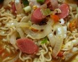 Foto langkah ke 3 dari resep Mie kuah spesial.