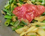 A picture of step 3 of Onion Stalks Potatoes Dry Curry.