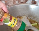 Foto langkah ke 6 dari resep Opor Kuning Indofood.