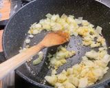 Une image de l'étape 14 de Sauté de porc mijoté au curry avec des légumes.