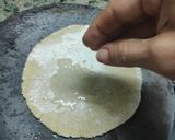 A picture of step 4 of Jowar Bajra Methi Garlic Paratha.