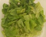 Foto del paso 1 de la receta: Ensalada de Lechuga, Pepino, Pollo y Huevo