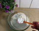 Foto langkah ke 3 dari resep Bolu Kukus Pisang Mekar (no mixer).