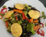 Foto langkah ke 7 dari resep Brokoli Jamur Tofu Saus Tiram.