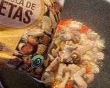 Foto del paso 2 de la receta: Arroz con pollo y setas