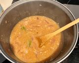 Une image de l'étape 2 de Soupe gratinée à l'oignon façon Hélène.