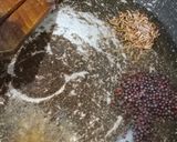 सूजी का नमकीन हलवा (Suji ka namkeen halwa recipe in hindi) रेसिपी चरण 3 फोटो