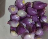 Foto langkah ke 1 dari resep Bawang Goreng Gurih.