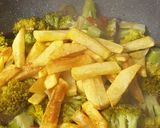 Foto del paso 2 de la receta: Verduras al estilo criollo