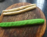 डबल कलर मावा रोल(Double colour mawa roll recipe in Hindi) रेसिपी चरण 8 फोटो