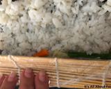 A picture of step 6 of Chicken Teriyaki Sushi.