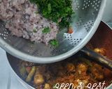 A picture of step 2 of Lamb Mince with Baby Potatoes.