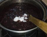 Foto langkah ke 2 dari resep Bubur Ketan Hitam.