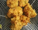 A picture of step 4 of Herbed Maggi Fritters.