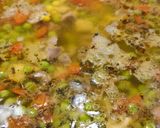 Legényfogó leves zúzával recept fázis 3 fotója