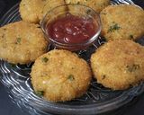 A picture of step 9 of Poha aalu cutlets.