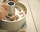 A picture of step 13 of Cocoa Marble Chiffon Cake.