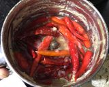 A picture of step 1 of Peri Peri Sauce.