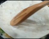 A picture of step 8 of Breakfast quesadilla||Stuffed Tortilla||Tortilla egg and cheese.