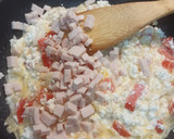 Foto del paso 2 de la receta: Empanada de espinacas, requesón y pavo 🍴🥟