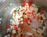 Foto del paso 3 de la receta: Guiso de caracolitos con Carne