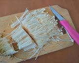 Foto langkah ke 1 dari resep Enoki Nametake.