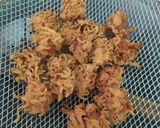Foto langkah ke 3 dari resep Ayam Gimbal Super Cepat.
