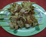 Hình bước làm 2 của món Thịt heo nướng xiên