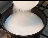A picture of step 1 of Colored Vermicelli With Twist.