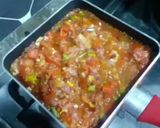 A picture of step 3 of Shakshuka.