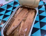 A picture of step 2 of Mini Whole Wheat Sandwich with Prepared Melva.