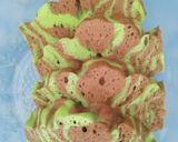 Foto langkah ke 6 dari resep Bolu zebra kukus susu no mixer.