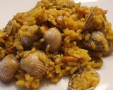 Foto del paso 9 de la receta: Arroz con Berberechos y Sepia