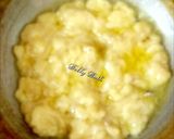 A picture of step 3 of Banana sheera.