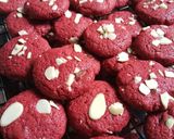 Foto langkah ke 5 dari resep Red velvet almond cookies.
