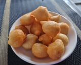 A picture of step 4 of Dahi vada.