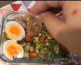 รูปขั้นตอนการทำที่ 3 ของ อาหารคลีน 3 มื้อ 1วัน + มื้อระหว่างวัน สันในไก่หมักซ๊อสญี่ปุ่น ดอกขจรผัดไข่ สลัดญี่ปุ่น