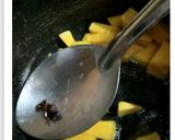A picture of step 1 of Pumpkin Moringa leaves soup.