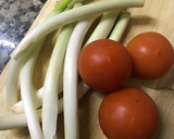 Foto del paso 3 de la receta: Pizza de tomate y Calçots
