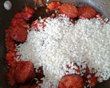 Foto del paso 5 de la receta: Arroz con chorizo