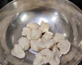 A picture of step 6 of Fried paneer wontons.